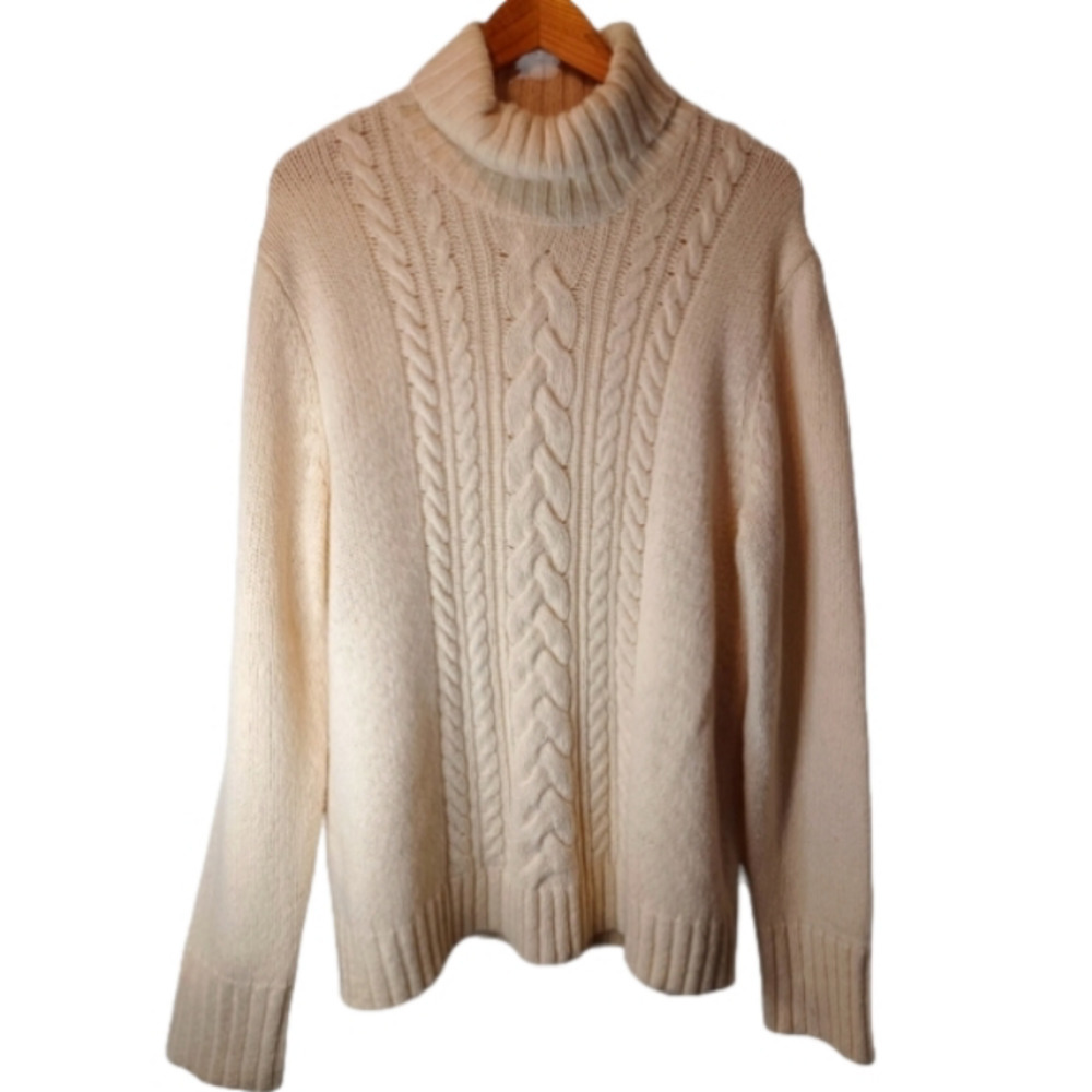 Joe Fresh Lambswool Cream Turtleneck Long Sleeved Straight Sweater